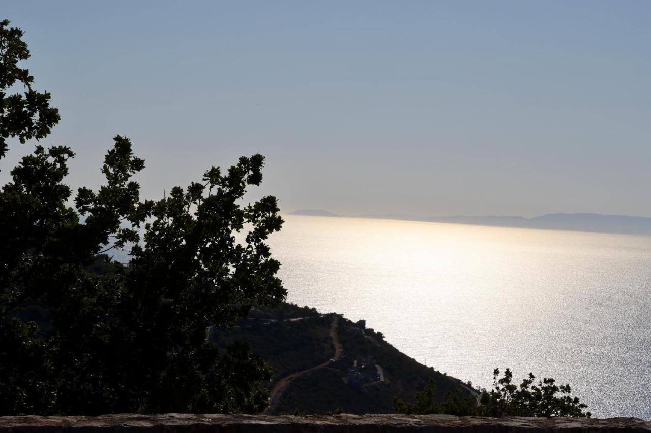 Sunset View Stone House, Areopoli Mani别墅 外观 照片
